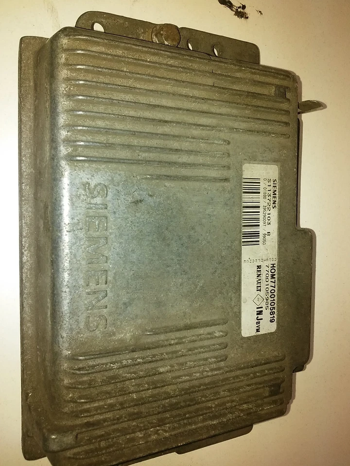 COMPUTER CZYSTY VIRGIN SILNIKA RENAULT LAGUNA I 2.0 S113722103B 7700105819 - Immagine 1 di 1