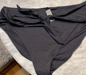 GOOD AMERICAN BLACK WAIST CINCHER BOTTOM SZ 7 NWOTS - Picture 1 of 4