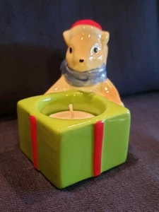 Yankee Candle Holiday Votive Holder Squirrel w/Santa Cap & Present NIB w/Candle - Picture 1 of 6