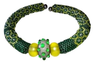 Brazalete pulsera cuentas de vidrio hecho a mano verde amarillo semillas cuentas lámpara cuentas focal de colección - Imagen 1 de 3