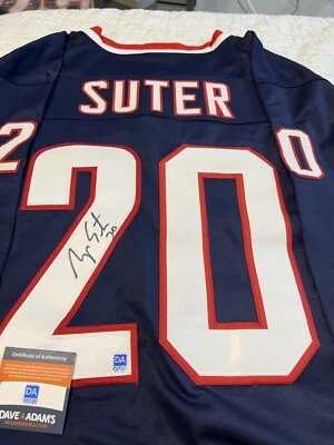 CAMISETA FIRMADA POR RYAN SUTER CON CERTIFICADO DE AUTENTICIDAD Foto 1 de 4