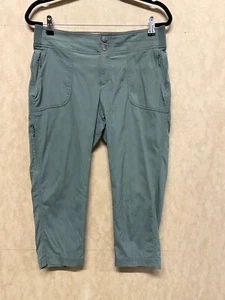 EUC ATHLETA Army Green Ripstop Windbreaker Crop Camping Golf Casual Pants sz 8 - Picture 1 of 9