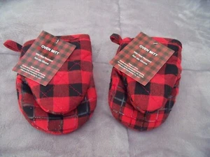 NEW Set 2 Red & Black Check OVEN MITT GRIPS W/ Non Slip SILICONE Buffalo Plaid - Picture 1 of 3
