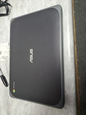 Asus Chromebook Laptop C202S 1.6GHz NO POWER CORD FREE SHIP - Image 1 of 4