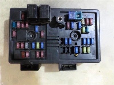 96821082 Caja Reles/Fusibles para CHEVROLET CAPTIVA * 2007 60085 - Imagen 1 de 4