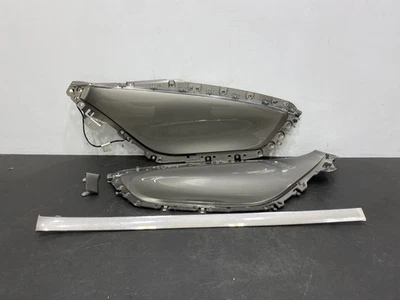 2015 雪佛兰 CAMARO SS 1LE 原始设备制造商门板插入现金装饰银色套装二手 — 第 1/4 张图片