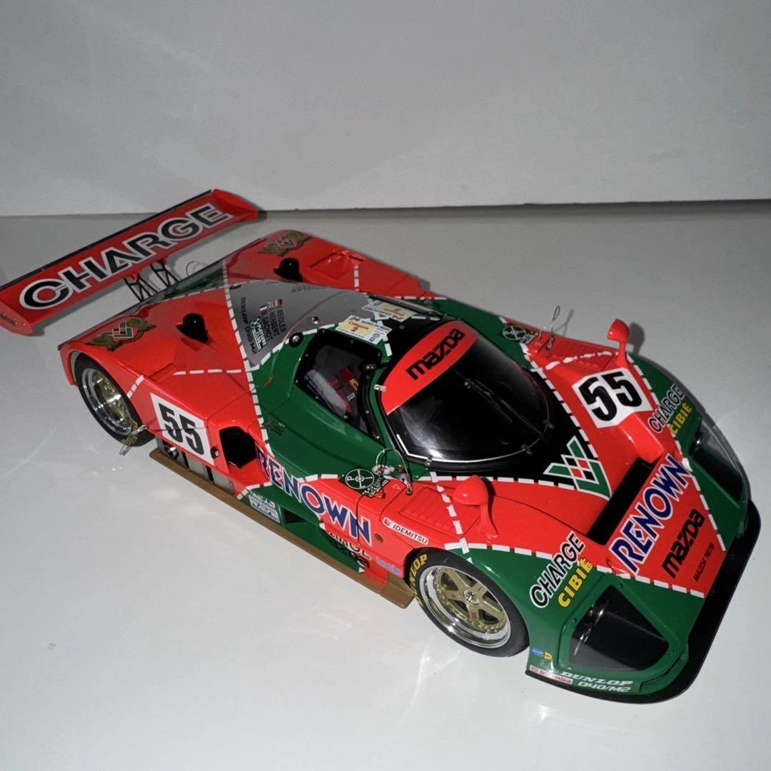 Preços baixos em AUTOart Mazda Veículos de brinquedo em metal