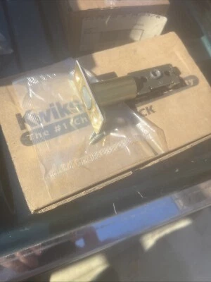 Cerradura puerta Kwikset 400 línea latón para 400 series 1-2974 Foto 1 de 2