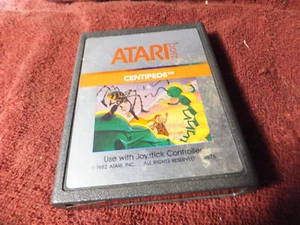 Vintage ATARI - Centipede Game Cartridge - Works - Picture 1 of 5