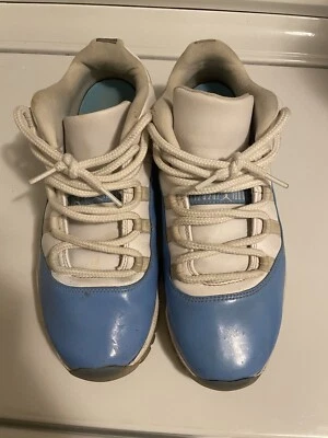 Tamanho 9.5 - Jordan 11 retrô baixo UNC 2017 - Imagem 1 de 4