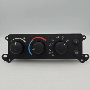 2006 OEM Dodge Ram 1500 AC Heater Control Climate Control Temp P55056569AE - Picture 1 of 4