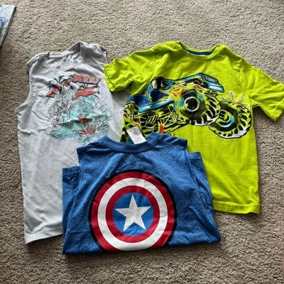 3 Piece LOT of Boys Size 8 Short Sleeve Tee Shirt & 2 Tank Tops Tom & Jerry  - Image 1 of 4