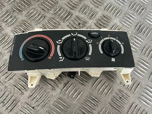 Commande Chauffage Clim - RENAULT SCENIC I (1) PHASE I (1) De 09-1996 à 08-1999 - Picture 1 of 4
