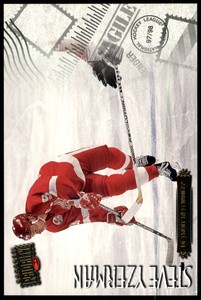 1997-98 Donruss Priority Postcards Steve Yzerman #3