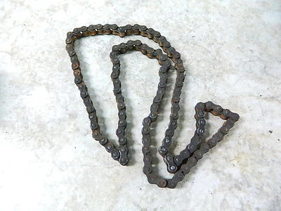 01 Kawasaki ZR 7 750 H ZR7 S ZR750 drive chain - Imagem 1 de 3