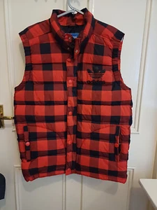 Adidas Originals rot/schwarz karierte Weste wattierte Bodywarmer Jacke Small - Bild 1 von 10