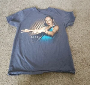 Sade Tour 2011 Concert Soldier of Love T Shirt Womens Size Small - Picture 1 of 5