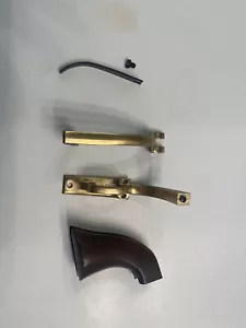 Uberti 1849 Pocket Grip - Picture 1 of 3