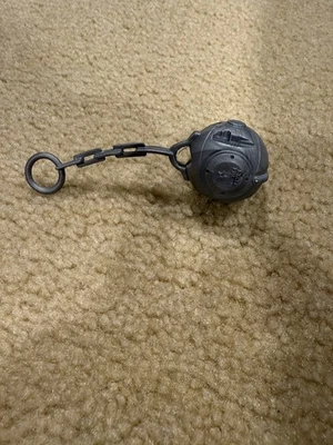 BOLA Y CADENA De Colección Cops N Crooks Krusher Original C.O.P.S. accesorio arma plata Foto 1 de 2