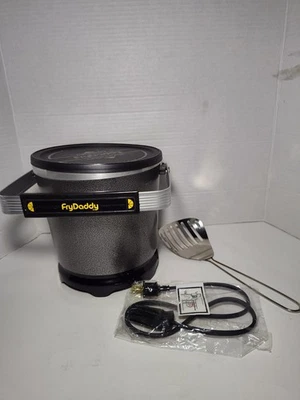 Fritadeira elétrica Presto FryDaddy Elite 05426 4 xícaras nova - sem caixa - nunca usada - Imagem 1 de 4