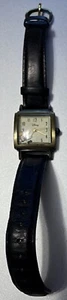 Vintage Disney Mickey Mouse Wristwatch leather band licensed Seiko Japan batt - Picture 1 of 5