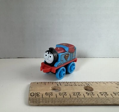 Thomas The Train and Friends Mini DC Super Friends Superman 2014 - Imagem 1 de 4