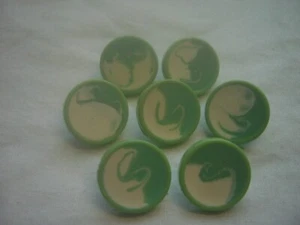 GREEN & CREAM SWIRL DESIGN UNUSUAL VINTAGE SHANK BUTTONS x 7 FREE P&P - Picture 1 of 3