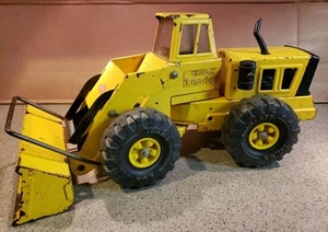 Vintage Pressed Steel Mighty Tonka No. 3920 Front End Loader - Picture 1 of 17