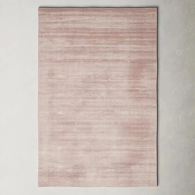 New Luxury Hand Loom Viscose Rug Color Pink Area Rug Design Handmade Carpet Rug - Image 1 of 4