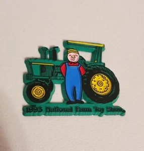 Vintage 1993 National Farm Toy Show TRACTOR MAGNET - Picture 1 of 3