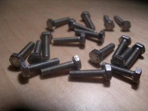 Pernos de cabeza hexagonal M5 x 16 mm de largo (tornillo de fijación) acero inoxidable A4 (marino) - Imagen 1 de 1