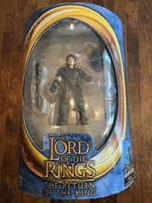 Lord of The Rings Return of the King - Frodo with Goblin Disguise Armour Figure
