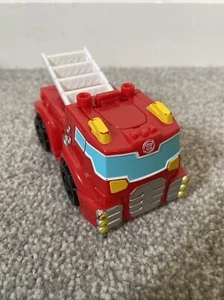 Transformers Rescue Bots Heatwave the Fire-Bot - Picture 1 of 5