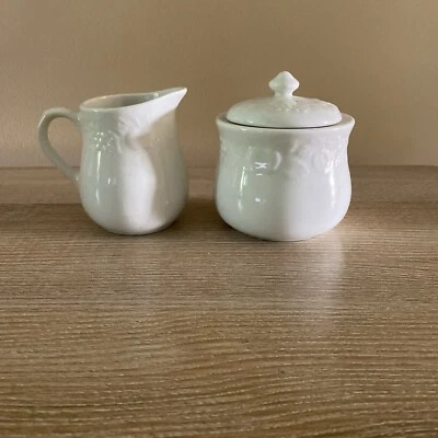 Crema de frutas y azucarero Gibson en relieve Foto 1 de 4