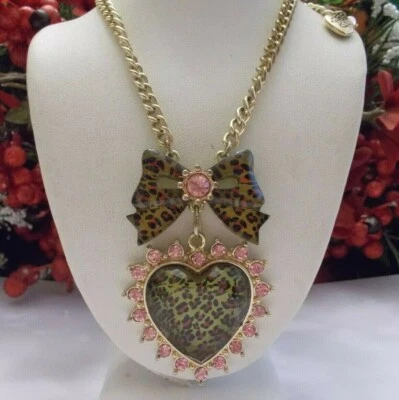 BETSEY JOHNSON LOVELY LEAPING LEOPARDS BOW AND HEART FRONTAL DROP NECKLACE - Image 1 of 4