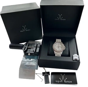 ToyWatch Plasteramic White Diamond Wristwatch 2011 With Watch Tool & orig Boxes - Picture 1 of 20