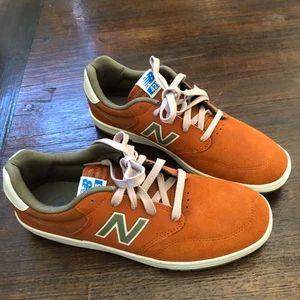 New Balance Gr. 9 Herren Numeric 425 Rostweiß NM425RST Tennisschuhe Neu ohne Karton - Bild 1 von 9