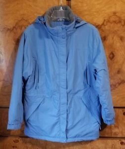 WOMEN'S ROBIN EGG BLUE L.L. BEAN FLEECE LINED & QUILTED PARKA ~ M - Picture 1 of 5