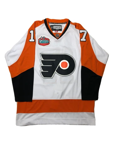 Philadelphia Flyers Jeff Carter #17 2010 Winter Classic Reebok CCM Jersey SZ 50 Cover