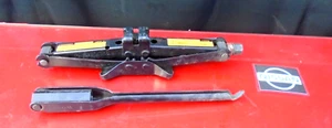 02 03 04 05 06 NISSAN ALTIMA SCISSOR JACK OEM - Picture 1 of 5
