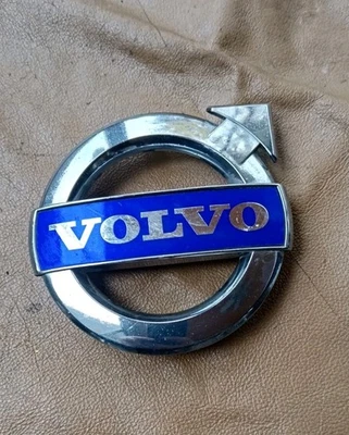 OEM 2003-2016 Volvo C30 S60 S80 XC70 XC90 emblema delantero logotipo símbolo 31383031  Foto 1 de 4