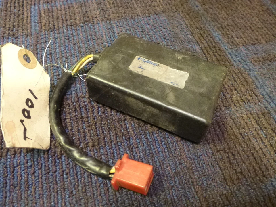 1984 84 Honda Interceptor VF700F VF700 VF 700 CDI Ignitor ECU Box - Image 1 of 4