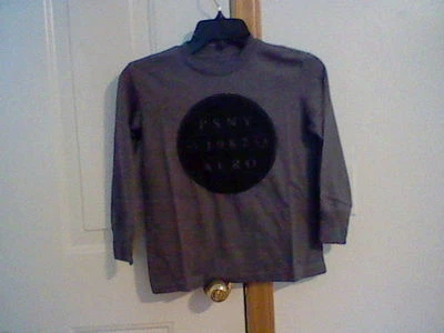 全新男孩 5 码 P.S. AEROPOSTALE 长袖图案 T 恤 — 第 1/4 张图片