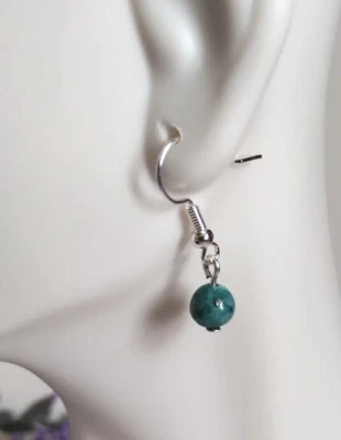 Brincos de contas de pedra azul apatita pedra preciosa natural feitos à mão tom de prata delicado - Imagem 1 de 4