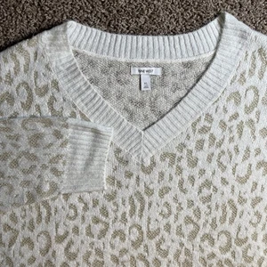 Nine West V-neck cheetah XL pullover sweater high low fuzzy metallic knit cozy - Picture 1 of 7