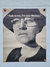 1970 Affiche de Bard Martin « Talk To Me, Im Your Mother » - Empathy Graphics NYC