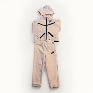 New Boys Nike 2 Piece Sportswear Tech Fleece Tracksuit Size 24M - Picture 1 of 3
