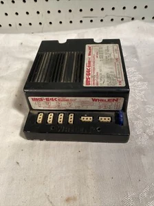Fuente de alimentación de luz estroboscópica de salida universal Whelen 4 01-0681523-00 sin probar - Imagen 1 de 10