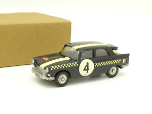 Dinky Toys 1/43 - Peugeot 404 Rallye Raid Noire N°4
