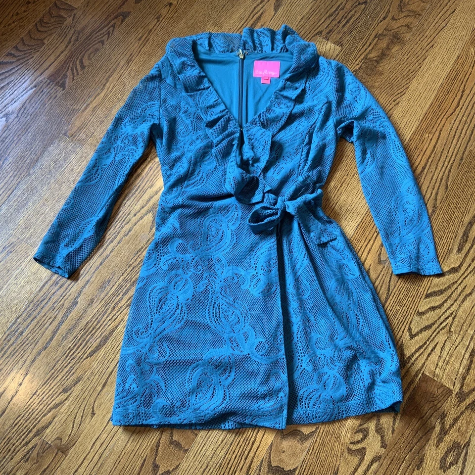 Lilly Pulitzer Tiki Lace Wrap Romper Crochet Sheer Lined Beach Boho Nautical S - Image 1 of 4